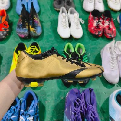 Second Hand Genuine Leather Eco-Friendly Comfortable Football Shoes for Men Rubber Outsole Fashionable Design All Seasons
