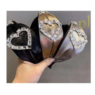 European and American Style Fashion Black Wide Hair Band Shiny Big love Rhinestone Hoop Vintage-inspired Handmade Hair Bands