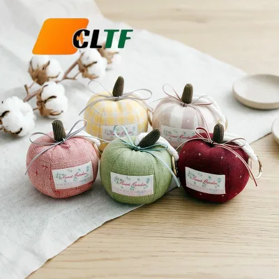 Soft Fabric Multi Color Apple Ornament Christmas Eve Decor Handmade Holiday Party Favor Gift for Xmas Decor Pendant Keychain