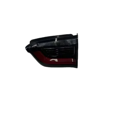 Wholesale Auto Spare Parts Car Rear Taillight Center Right 55112684AA for Com-pass
