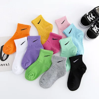 Wholesale Hot Sale Unisex Kids and Toddlers' Cotton Breathable Spring Indoor Athletic Child Crew Socks