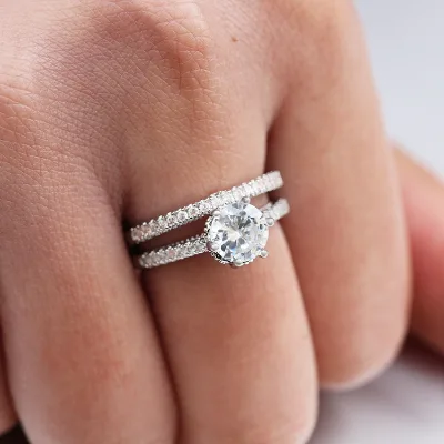 2019 New European and American Women's Copper Plated White Zircon Rings Combination Rings for Couple