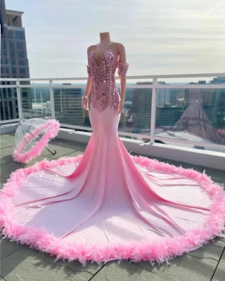 2024 New Design Pink Satin Prom Dress Sparkly Rhinestone Diamond Long Gown Chic Evening Dress With Feathers Elegance