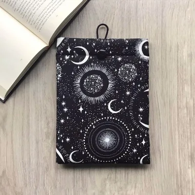 2022 High Quality Custom 3D Printed Fabric Polyester Protective Book Cover Star & Moon Book Sleeve with Button Pockets Optional