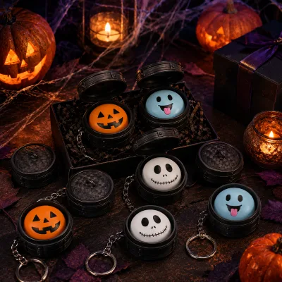 Halloween Mini Steamer Basket Keychain Light up Pendant Party Gift Decoration