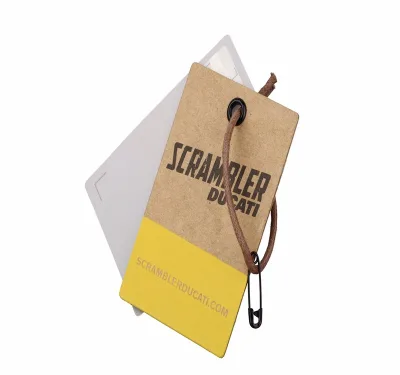 New Style Hot Selling Hangtag for Clothing Accessories Folded Hangtag Design Hangtag Label With Eyelet Small MOQ