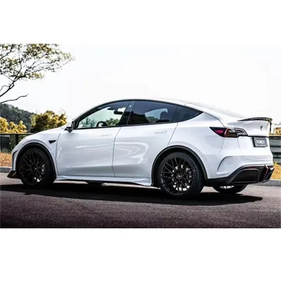 Robot Design Body Kit Tuning Parts for tesla Model Y with Bumper Side Skirts Diffuser in pp Material