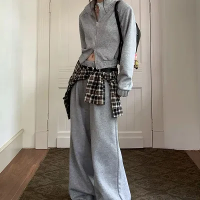 Womens Fleece 2 Piece Outfits Sweatsuit Crop Top and Pants Hoodie Tracksuit Set/Oversized Hoodie