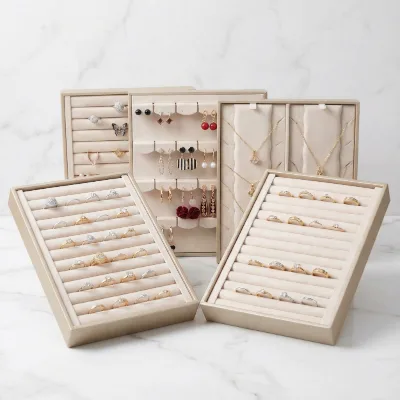 Wholesale Custom White Color Design Size Leather Display Tray for Jewelry Earring Ring Window Counter showcase Retail Shop