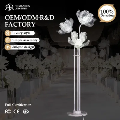 Wholesale Modern Three-Head Acrylic Flower Design Adjustable Height Luxury Walkway Lamp Wedding Event Decoration Road Light