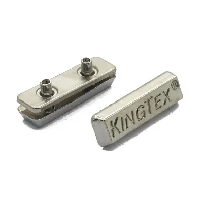 Decorative 3D Engraved Luxury Waterproof Durable Small Strong Metal Name Plates Tags for Custom Logo on Handbags and Hats