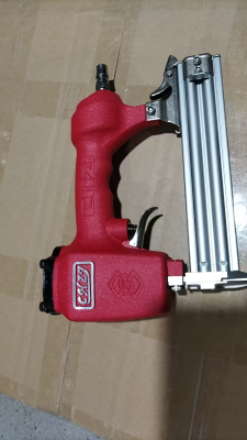 Nail gun
