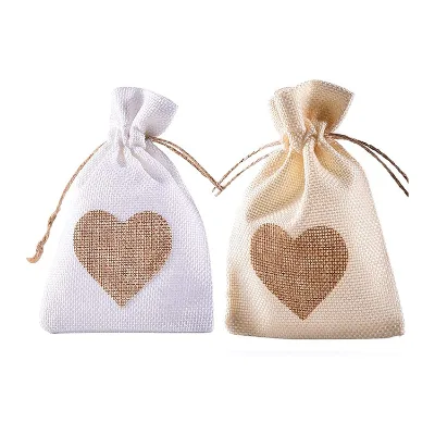 Recyclable Linen Screen Printed Drawstring Gift Bag Heart-Shape Design Stamping for Valentine's Day Christmas-Customizable Candy