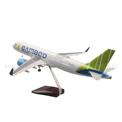 Aircraft Plane Model 1:80 Scale Model Aircrafts with Light Airbus A320 Yuezhu Airlines 47cm Boeing Model Airplanes