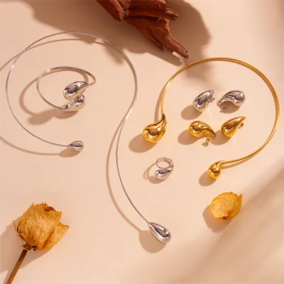 SL40022 Custom Gold Silver Stainless Steel Bracelet Fashion Luxury Girl Necklace Set Simple Smooth Water Drop Shaped Jewelry