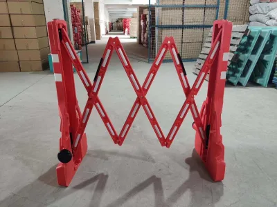 Water Filled Base PE Expandable Retractable Barrier Foldable Safety Warning Fence