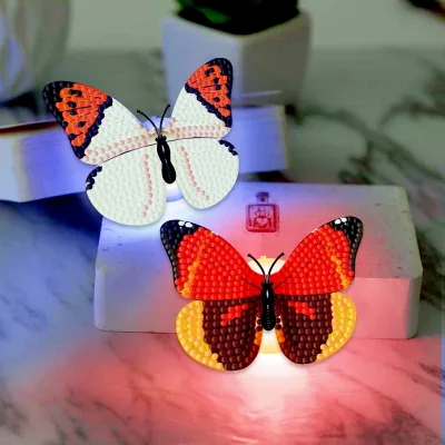 2025 New Arrival Diamond Painting butterfly Flash Lamp DIY Decorative Gift
