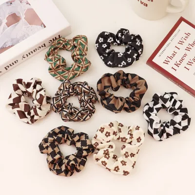 Dowell Hot Sale Korean Popular Style High Quality Woman Fashion Srunchi Hair Accessories Wholesale Custom Fabric Hair Scrunchies