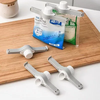Double Tooth Seal Clamp with Pour Spout Bag Clip PP Plastic Food Storage Sealer Moisture-Proof Dispenser for Salt Sugar