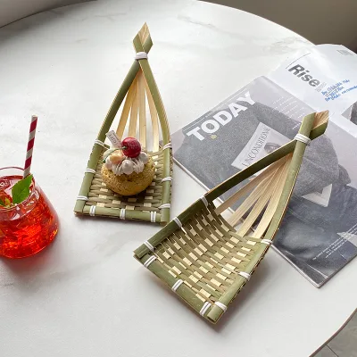 Japanese Bamboo Cold Dish Decor Creative Sashimi Mood Dish Decoration Hotel Food Decor Handmade Bamboo Dustpan Dessert Basket