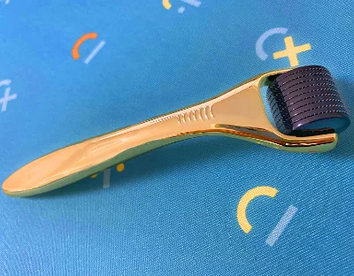 Newest Glossy Gold Beard Derma Roller Face for Beard Growth