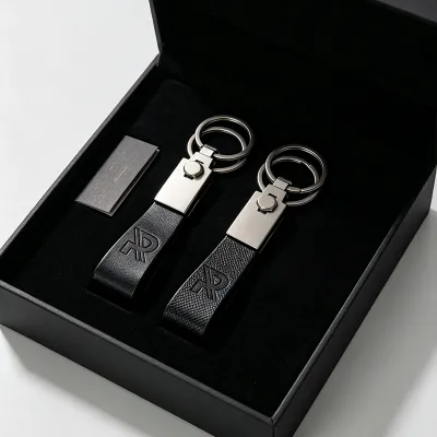 Professional OEM Producer Metal Leather Fob Hot Press Logo for Vehicle Launch Event Stylish Corporate Gift Leather Keychain