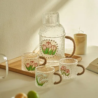 Wholesale 2.2 L Clear Glass Jug with Vintage Design Lid and Handle Custom Logo for Water Tea and Kettle Teapot