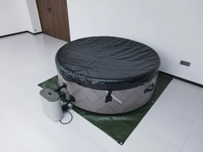 Ejia Modern Eco-Friendly Outdoor Inflatable Hot Tub with 120 Jets PVC Material 4-6 Person Capacity Pump Included