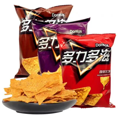 Asian Snacks BBQ Flavor Nacho Cheese Corn Flaakes 68g Wholesale Potato Chips