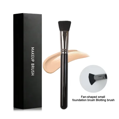 Single-use Concealer and Foundation Brush with Trapezoidal Shape of the Brush Head Combined with a Wooden Comfortable Grip
