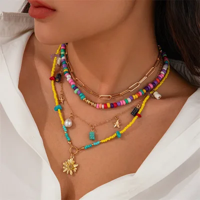 Elegant Colorful Beaded Stacking Necklace Bohemian Beach Golden Necklace Fashion Daisy Pendant Clavicle Chain Jewelry for Women