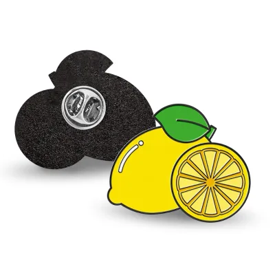 Wholesale Yellow Fruit Enamel Lapel Pin Cute Yellow Lemon Lapel Pin for Backpack Bag