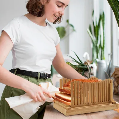 Bamboo Bread Slicer Foldable Adjustable Slicing Width with Cutting Board Cutting Bagels or Even Slices of Bread