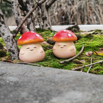 Wholesale New Cute Mushroom Garden Decorations Desktop Decorations Resin Crafts Decorations