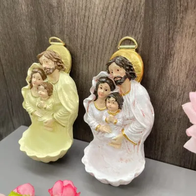Holy Family Holy Water Font Resin Wall Hanging Figurine Catholic Statue Wall Decor Religious Home Church Baptismal Ornament