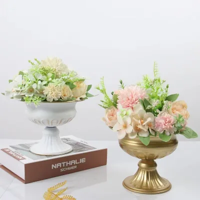 Wholesale Multi Size Wedding Decoration Set Flower Vase for Hotel Home Arrangement Metal Vase Table Decoration