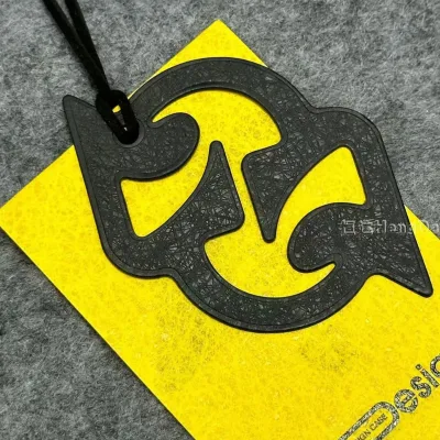 Trendy Fashionable Reusable Hang Tags Clear Printing Quality Enhancing Sustainability for Clothing and Shoes