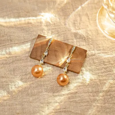 Korean Version of Minimalist Luxury Diamond-studded Ear Hook