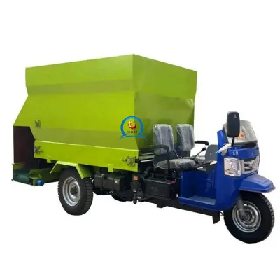 Hot Sale 5 Cubic Animal Cattle Feed Mixer Wagon Feed Grass Feed Mixing Spreading Integrated Spreader Machine