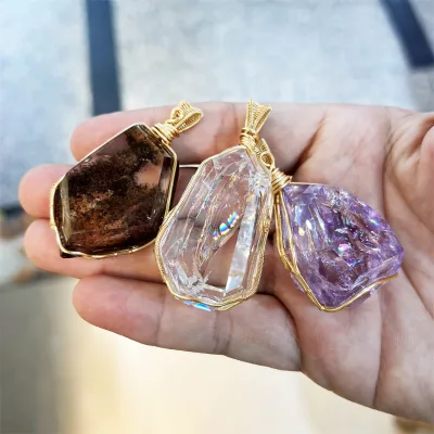 Handmade Jewelry Healing Gemstone Pendant Rough Rock Stone Pendant Gold Plated Wire Wrapping Crystal Charm for Necklace Making