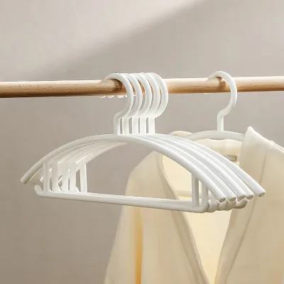 Non-Slip Plastic Coat Hangers Flexible Space-Saving Modern Hook Type Organizer Rack for Kids' Clothing Wardrobe
