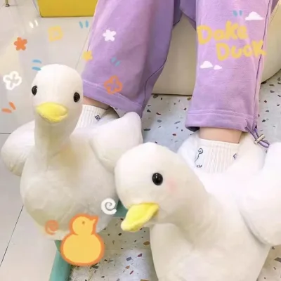Factory Wholesale Cute Animal Plush Toy Indoor Shoes the Great White Duck Slippers in Stock