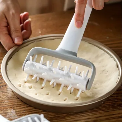 Pizza Pie Dough Roller Docker Baking Tools Dough Punches Pizza Hole Puncher