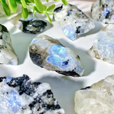 New Arrivals High Quality Crystals Rough Healing Stones Natural rainbow Moonstone Raw Stone for Sale