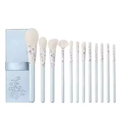 Hot Sale Travel Size Makeup Brush Set Portable Eye Makeup Tools for Face Use with Concealer New Design