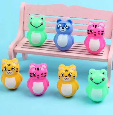 Factory Promotion Mini Cartoon Spinning Tumbler Toys Multi-style Mini Animal Style Desktop Toys for Vending Capsule Machine