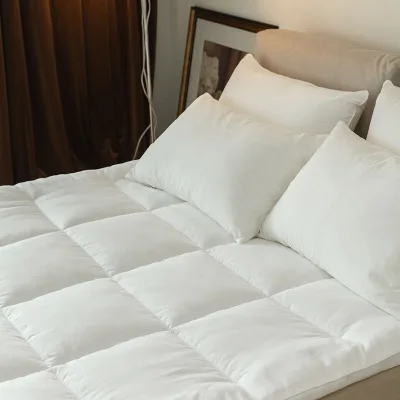 Most Popular Dormitory Guest Bed Mattress Topper Soft and Comfortable Mattress Topper