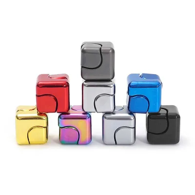 Square EDC Metal Alloy Finger Gyroscope Creative Magic Cube Fidget Spinner for Stress Relief Aluminum Artifact Rotation