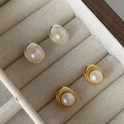 Elegance 925 Sterling Silver Gold Plating Round Pearl Stud Earrings for Women Wholesale