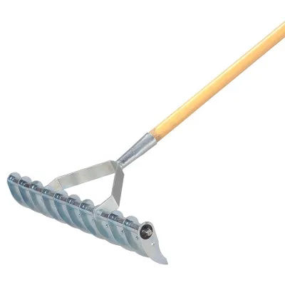 Gardening Tool Thatch Rake 400mm Swath Width